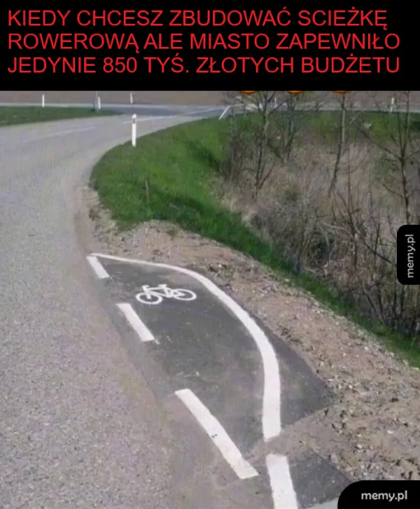 Bardzo krótki odcinek ścieżki rowerowej przy drodze.
