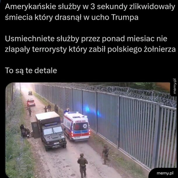 Zdjęcie z góry przedstawiające pojazdy wojskowe i pogotowie przy granicy oraz tekst u góry.
