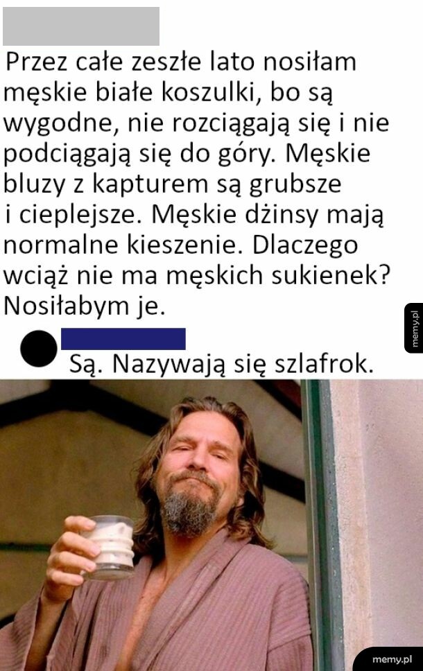 Mężczyzna w szlafroku trzymający szklankę