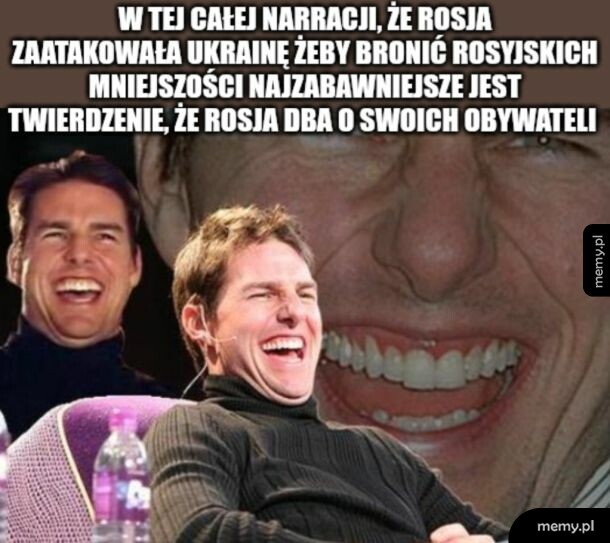 Mem z Tomem Cruise'm głośno śmiejącym się w studiu telewizyjnym.