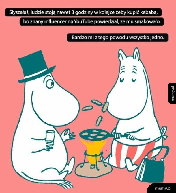 Rysunek przedstawiający Muminki rozmawiające przy ognisku.